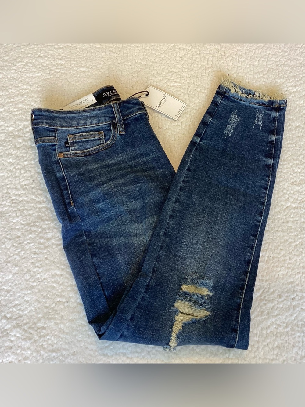 Judy Blue NWT 7/28 Distressed Relaxed Jeans Frayed Hem Western Y2K Cowgirl